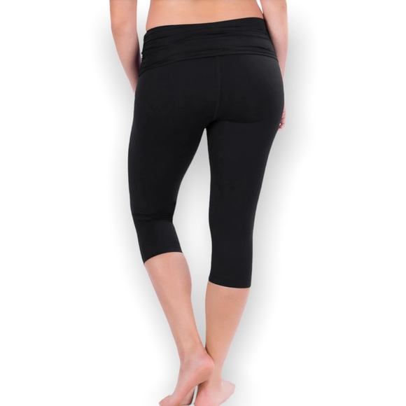 Belly Bandit Active Support Essential Capri, never worn - Picture 5 of 15